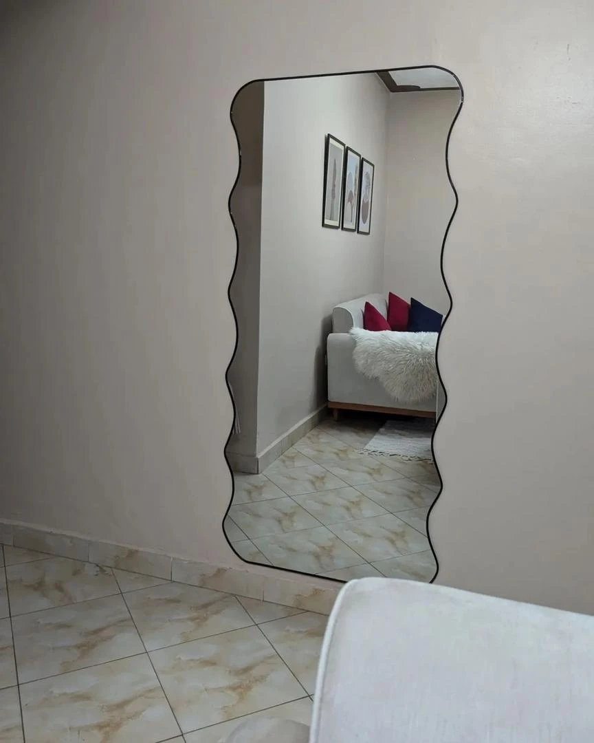 Miroir METTI - Moderne & Audacieux - Dakar Sénégal